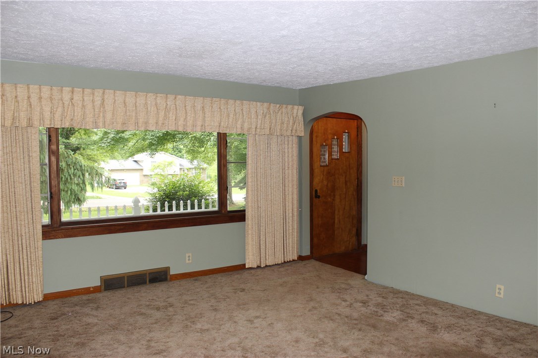 3025 Pickle Road Akron, OH 44312 - Photo 19 of 34 Gallery Image 19