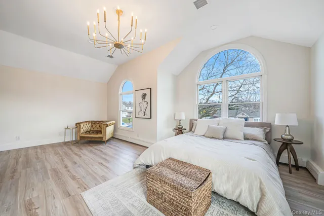 $900,000 | 36 Flintridge Drive, Holbrook, NY 11741