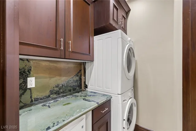 $4,950,000 | 1 Awbrey Court, Henderson, NV 89052