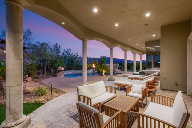 $4,950,000 | 1 Awbrey Court, Henderson, NV 89052