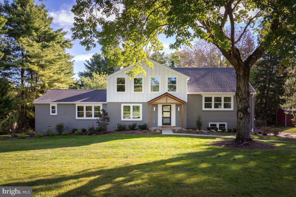 645 Radnor Valley Drive Villanova, PA 19085 - Photo 2 of 48