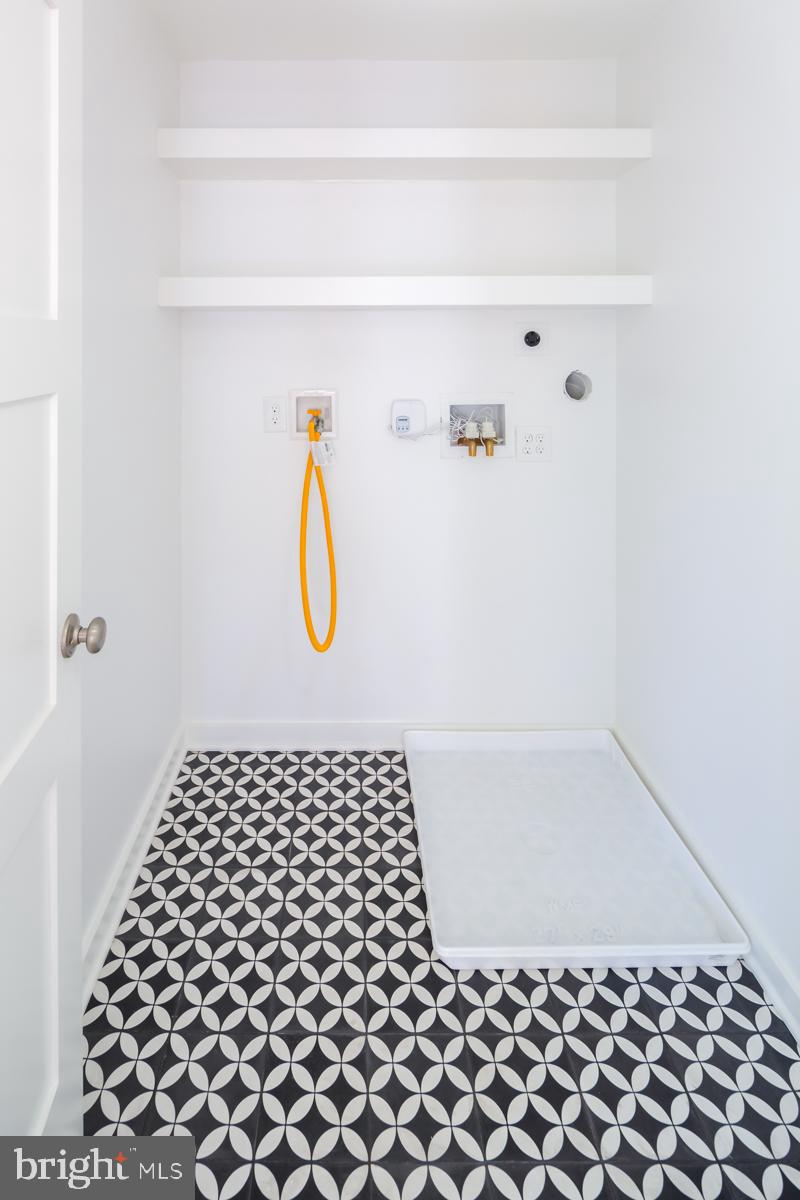 645 Radnor Valley Drive Villanova, PA 19085 - Photo 27 of 48