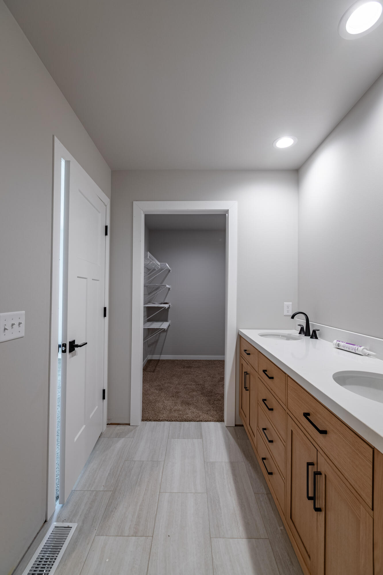 1908 Arches Drive Holmen, WI 54636 - Photo 10 of 20 C24I0741-HDR