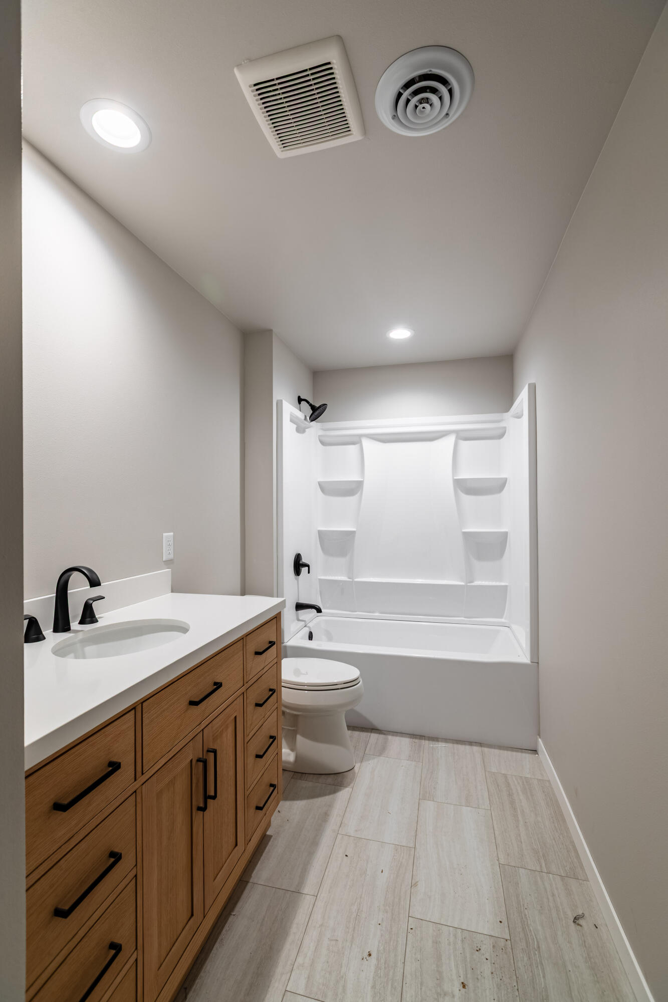 1908 Arches Drive Holmen, WI 54636 - Photo 15 of 20 C24I0758-HDR