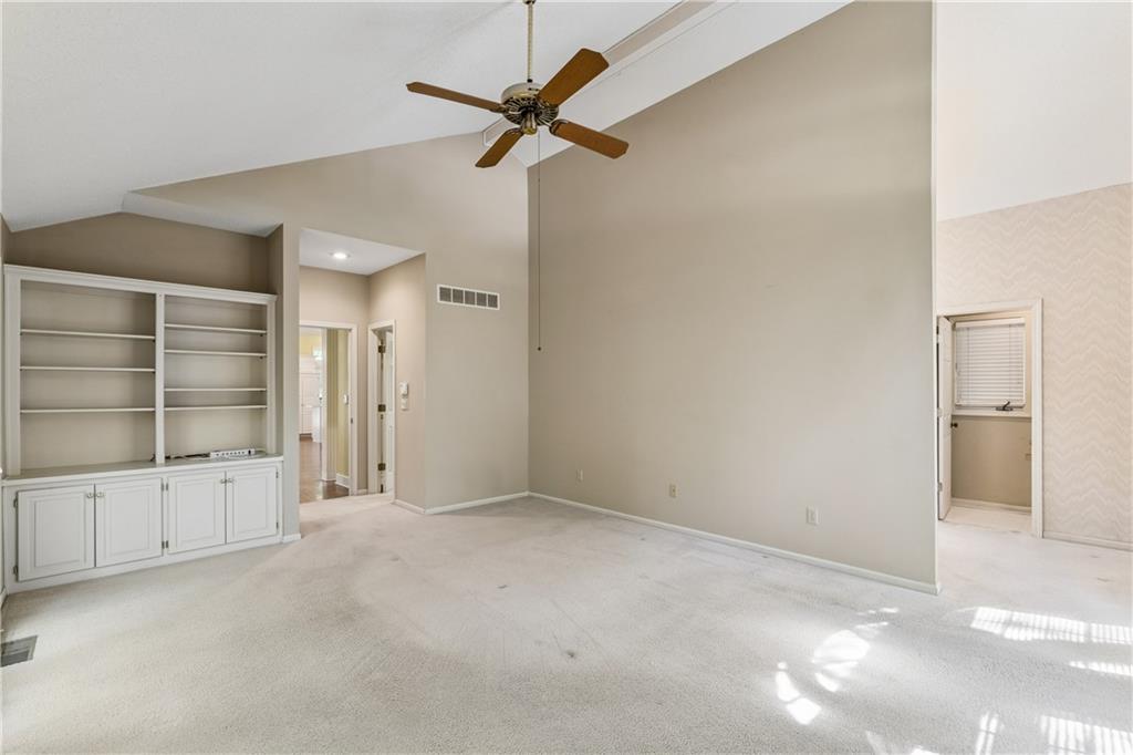 14936 Rhodes Circle Lenexa, KS 66215 - Photo 27 of 87