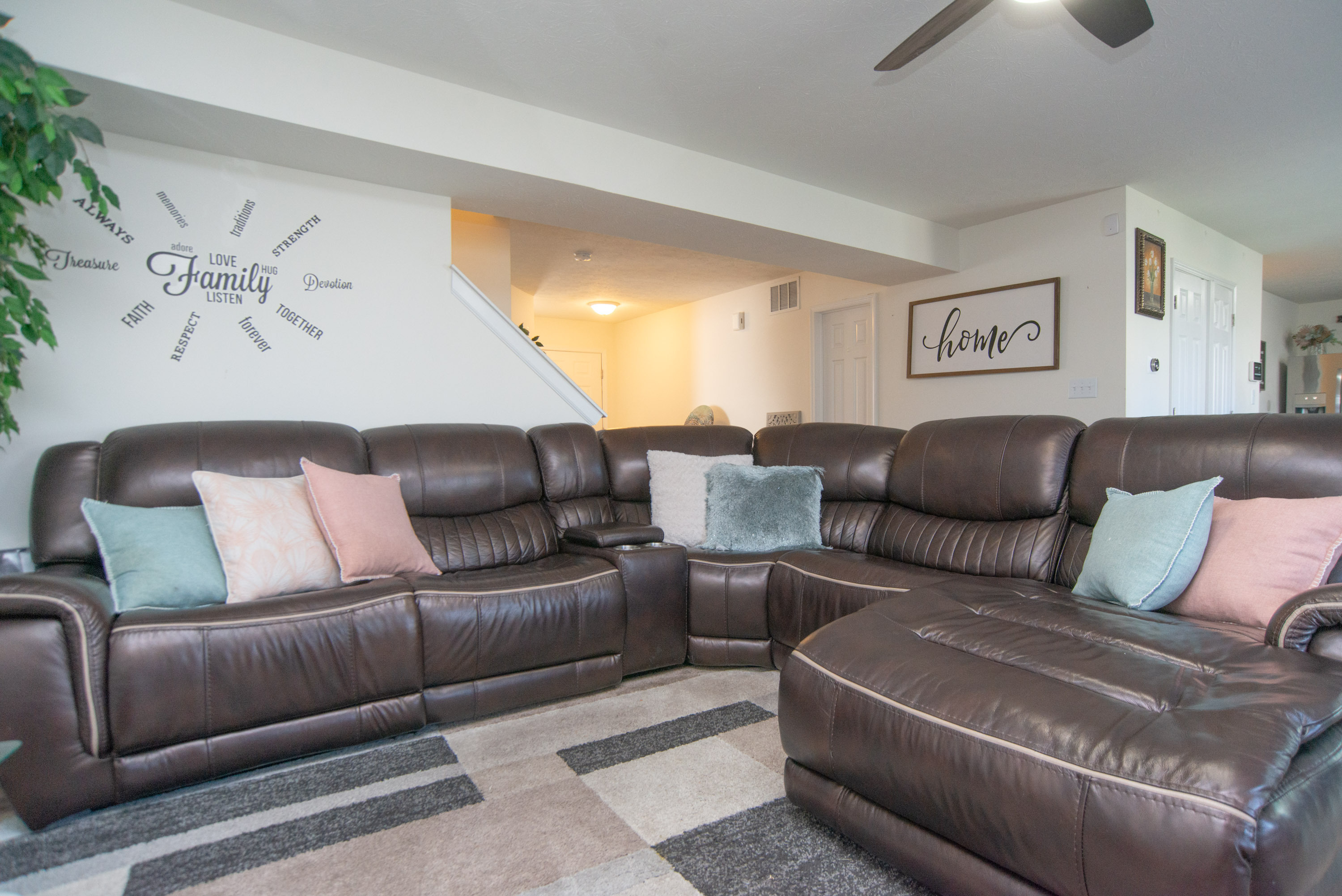 2649 Cabin Hill Road Indianapolis, IN 46229 - Photo 13 of 51