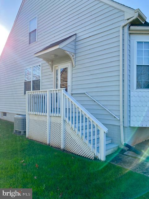 106 Seamaster Road Baltimore, MD 21221 - Photo 5 of 9 Gallery Image 5