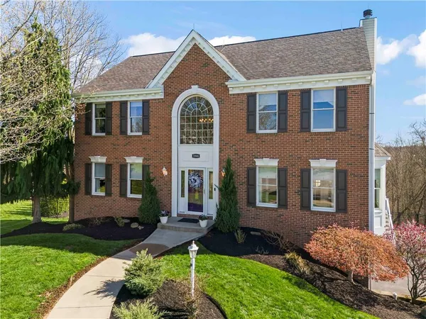 $649,000 | 1046 Woodridge Drive, Canonsburg, PA 15317