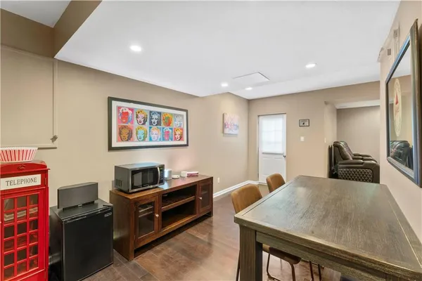 $649,000 | 1046 Woodridge Drive, Canonsburg, PA 15317