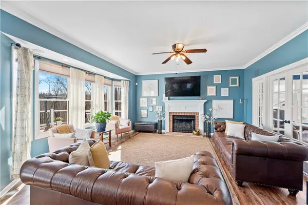 $649,000 | 1046 Woodridge Drive, Canonsburg, PA 15317