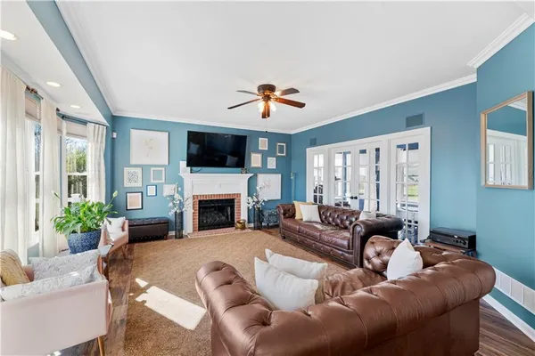 $649,000 | 1046 Woodridge Drive, Canonsburg, PA 15317