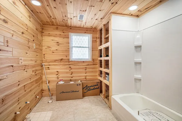 $419,000 | 53027 Twin Lakes Road, Dowagiac, MI 49047