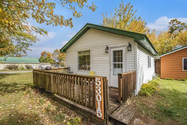 $419,000 | 53027 Twin Lakes Road, Dowagiac, MI 49047