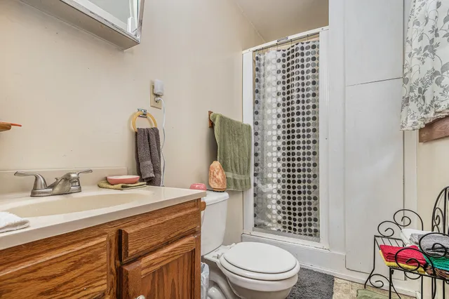 $419,000 | 53027 Twin Lakes Road, Dowagiac, MI 49047