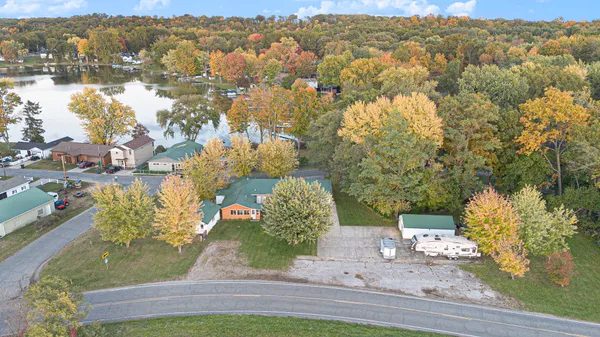 $419,000 | 53027 Twin Lakes Road, Dowagiac, MI 49047