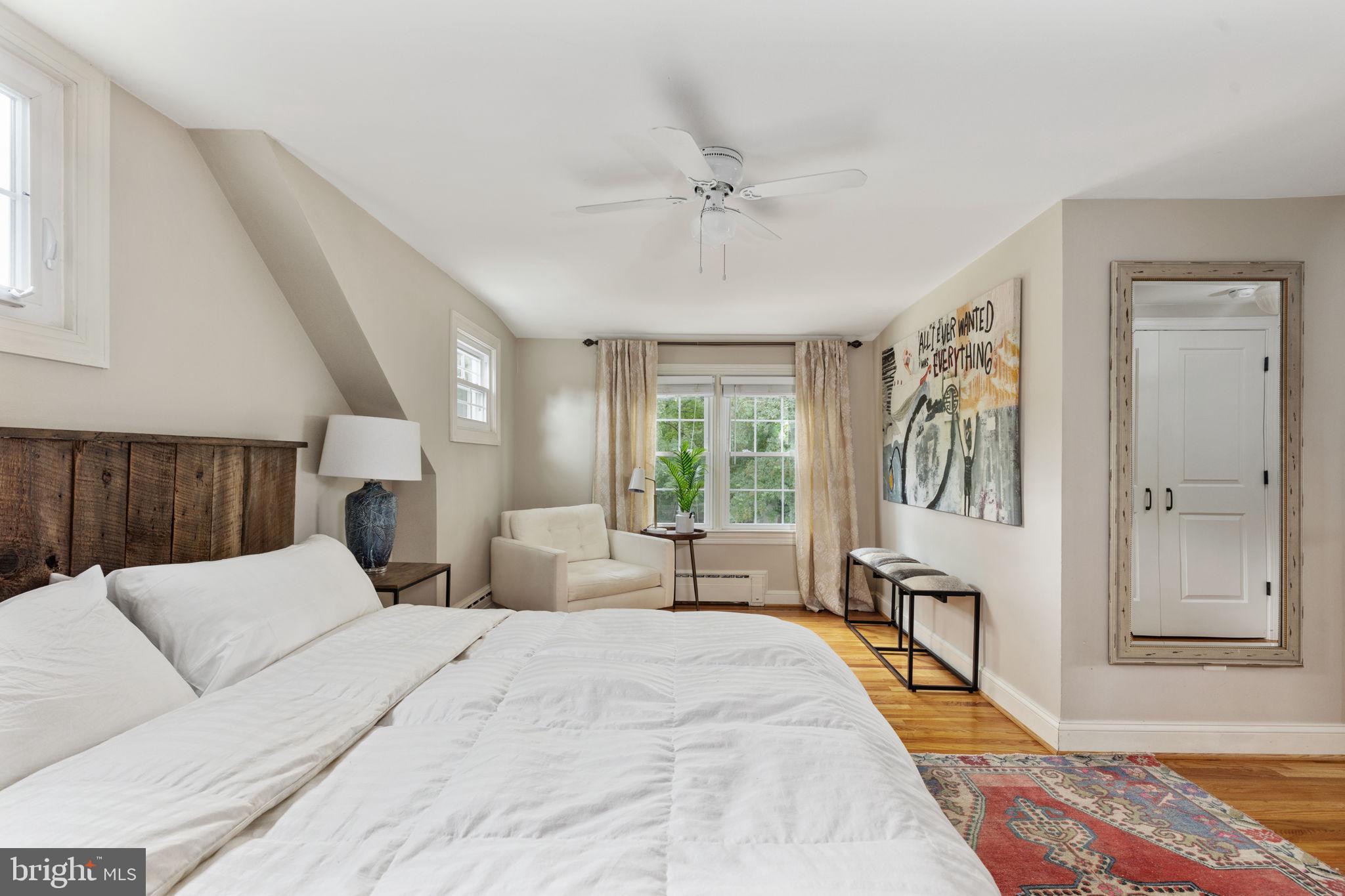 505 Edwards Ferry Road Northeast Leesburg, VA 20176 - Photo 15 of 36 Primary Suite