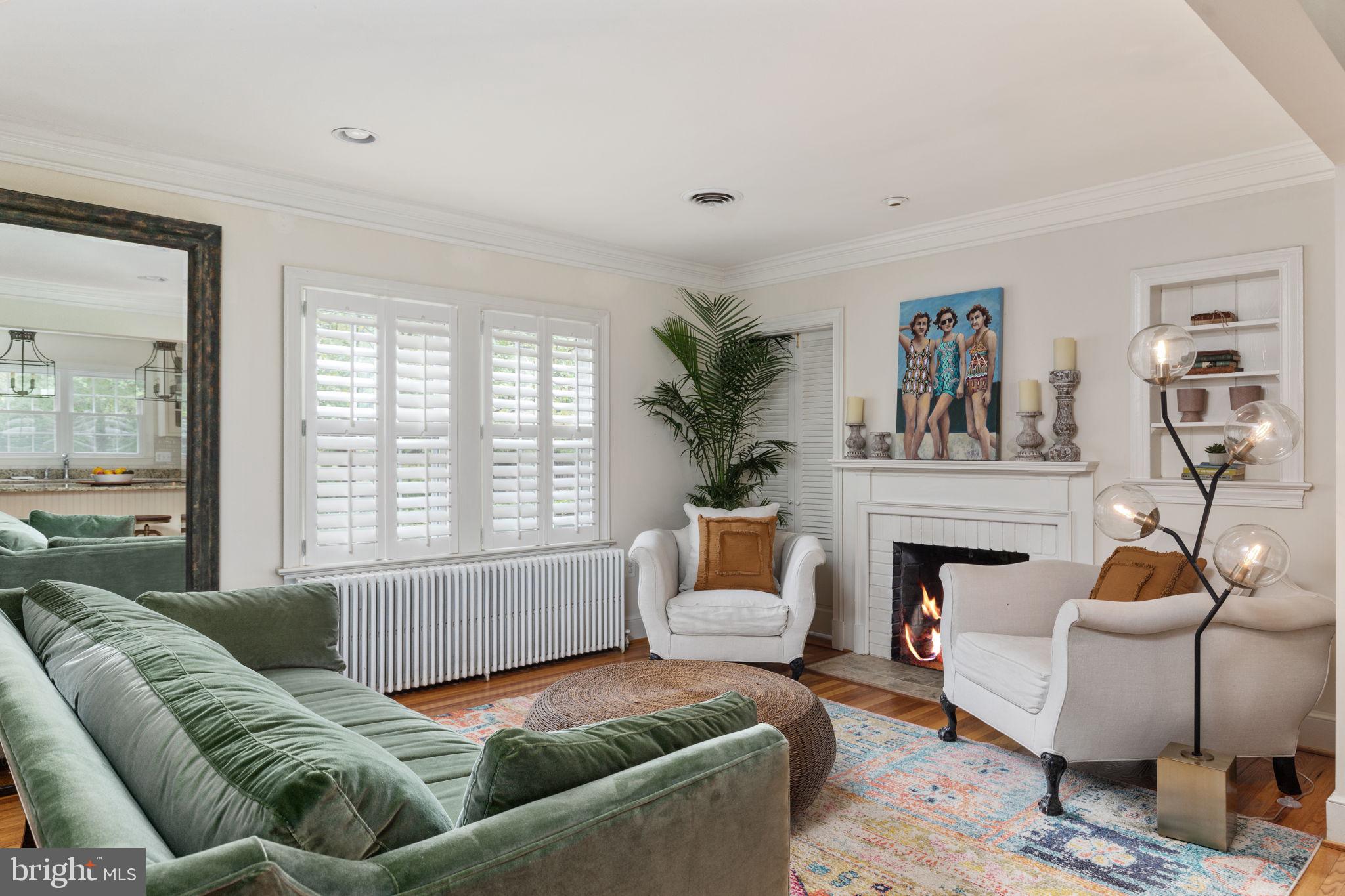 505 Edwards Ferry Road Northeast Leesburg, VA 20176 - Photo 6 of 36