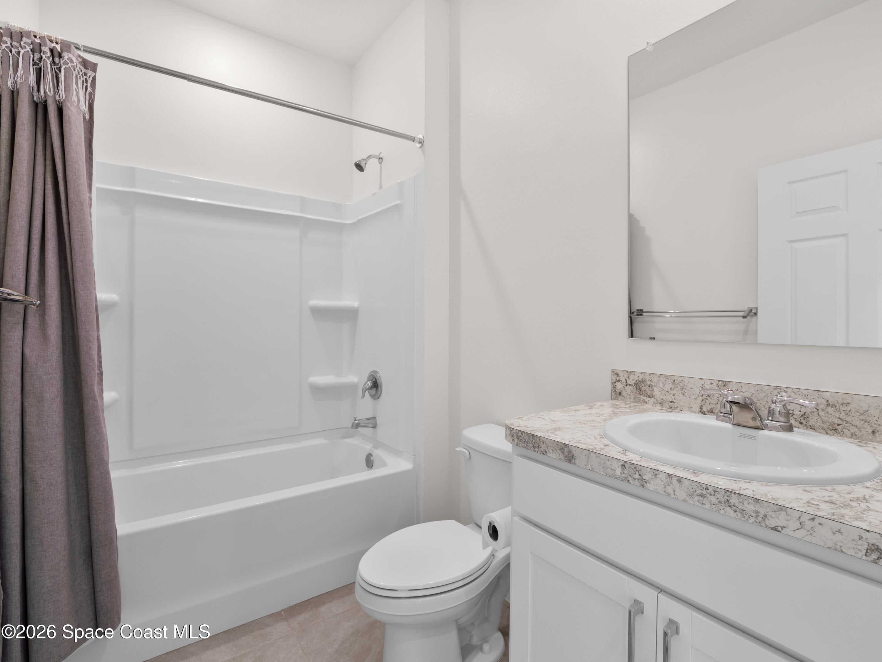 5388 Waterfall Place Grant, FL 32949 - Photo 22 of 29 Guest Bath
