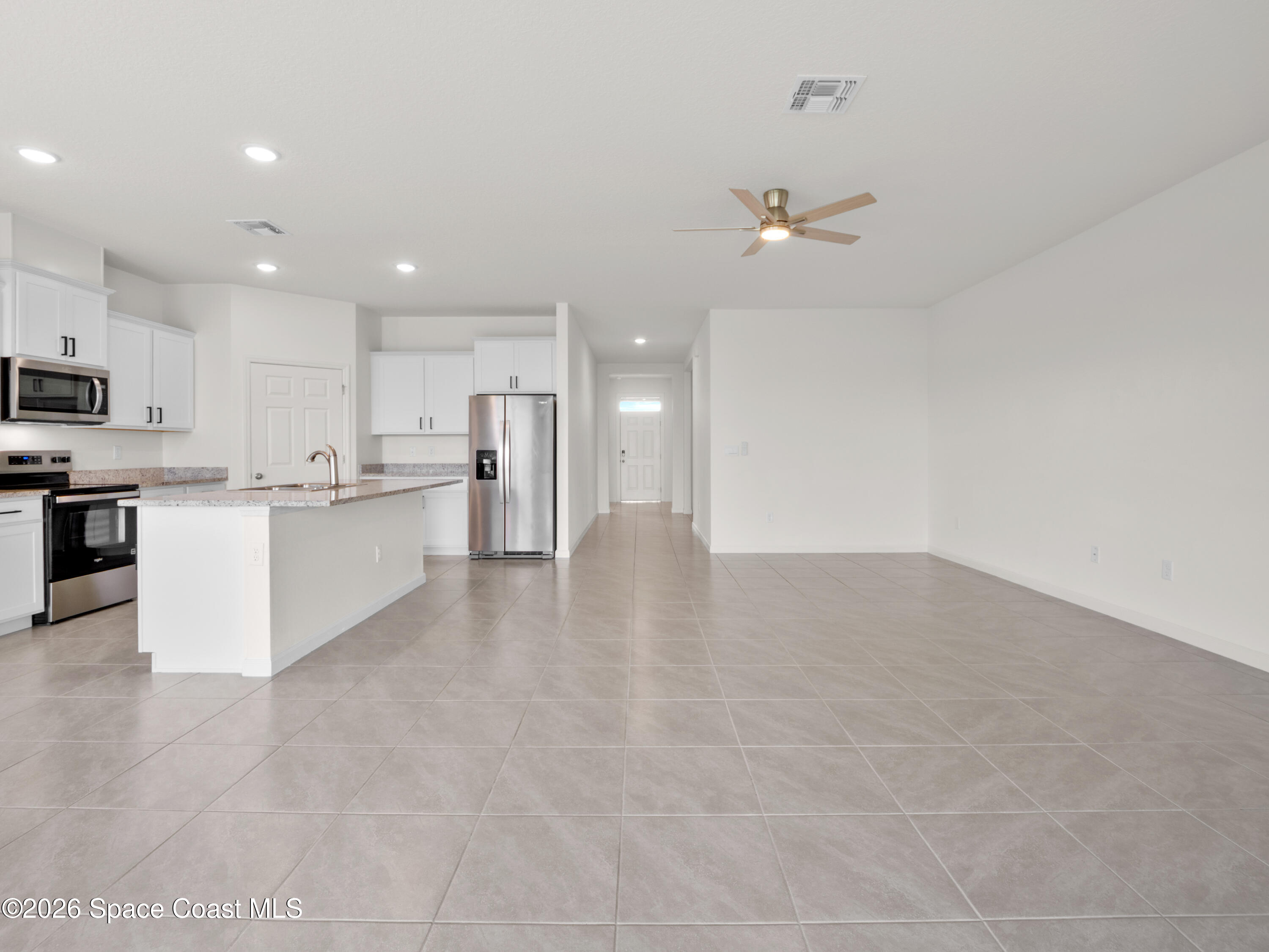 5388 Waterfall Place Grant, FL 32949 - Photo 9 of 29 Living Room