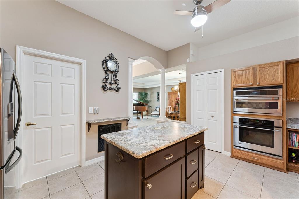 293 Kettering Road Deltona, FL 32725 - Photo 17 of 48