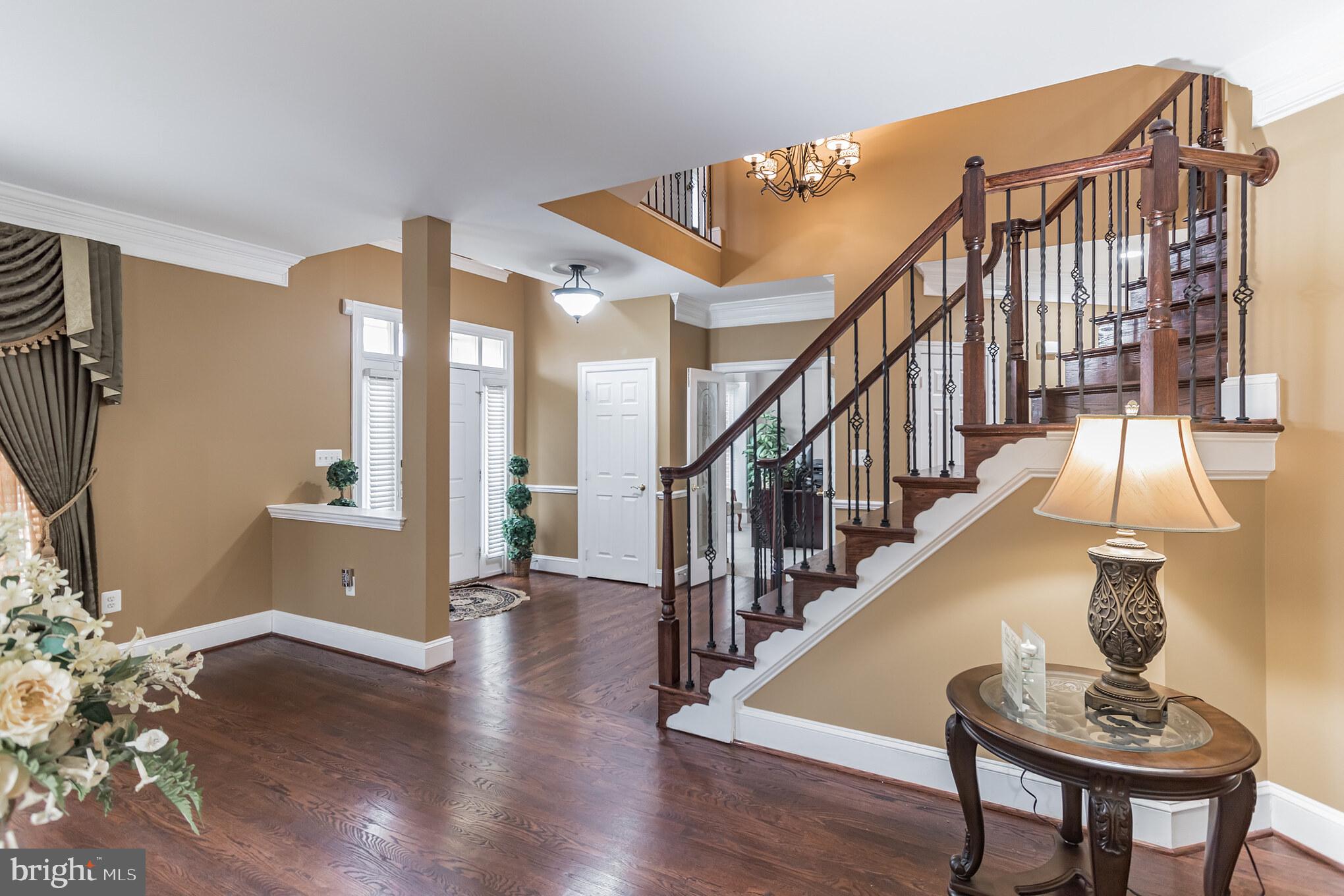 18606 Kerill Road Triangle, VA 22172 - Photo 14 of 50 Beautiful hardwood floors on main level