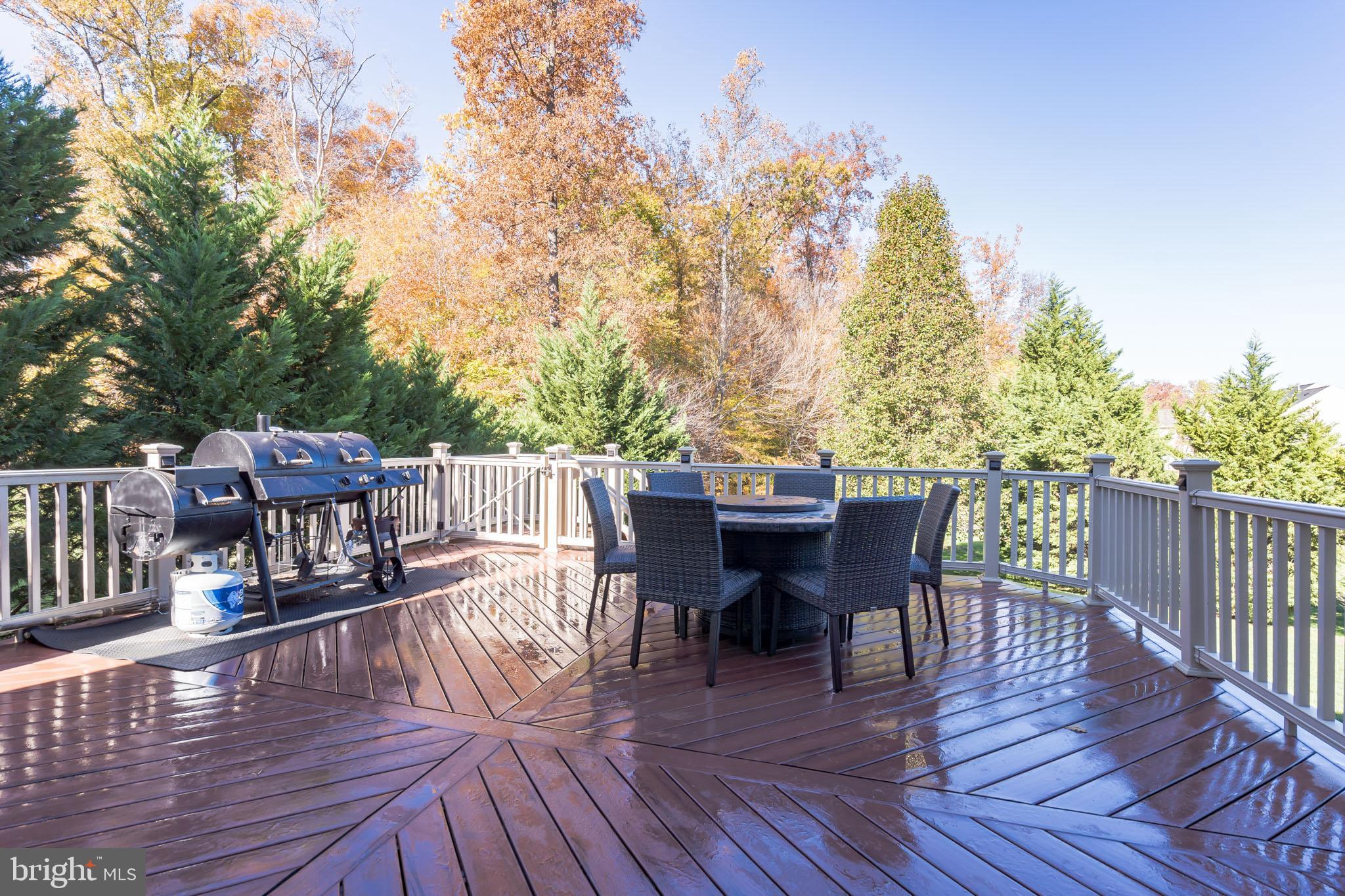 18606 Kerill Road Triangle, VA 22172 - Photo 41 of 50 Plenty of space to entertain on the deck