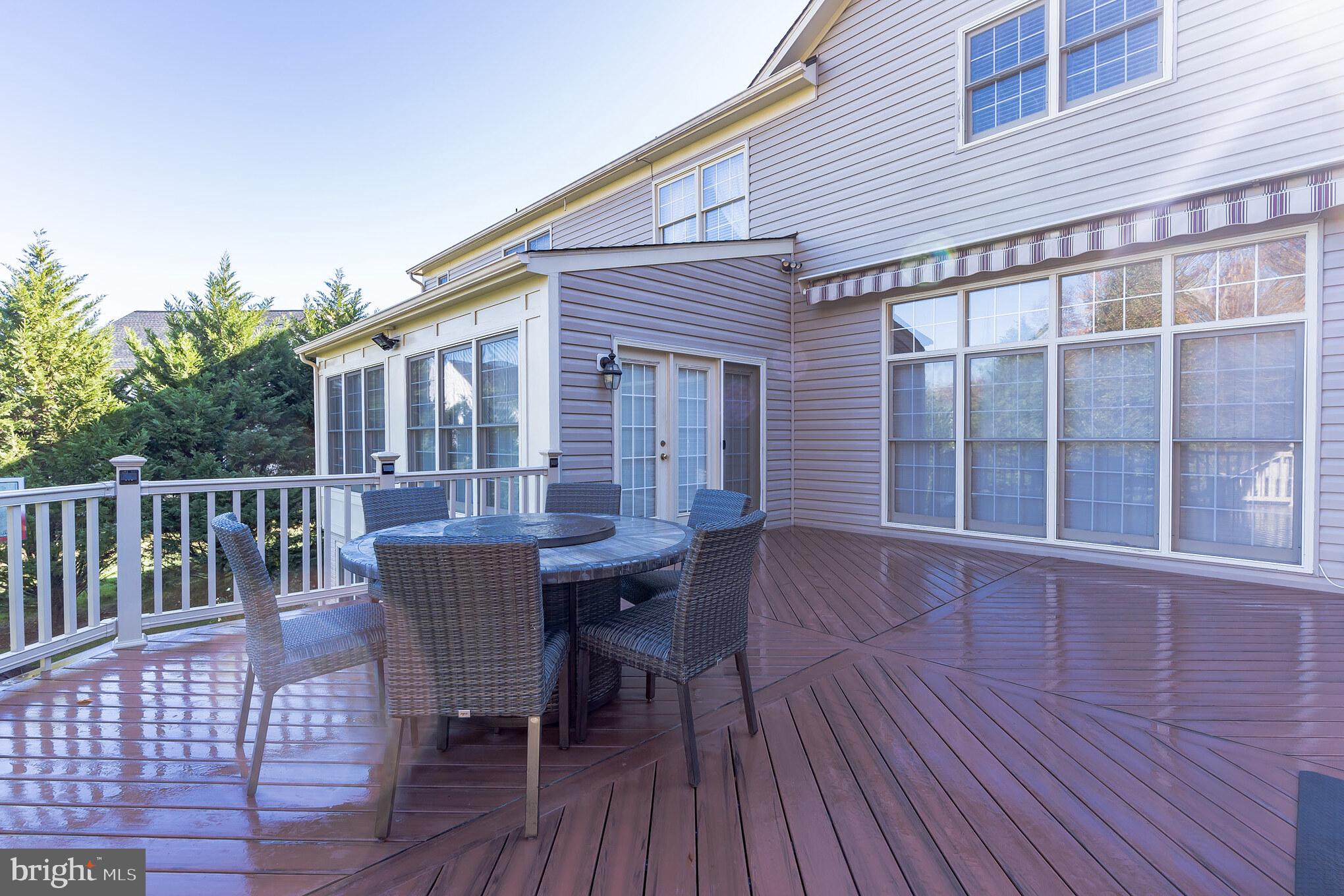 18606 Kerill Road Triangle, VA 22172 - Photo 42 of 50 Easy maintenance composite deck