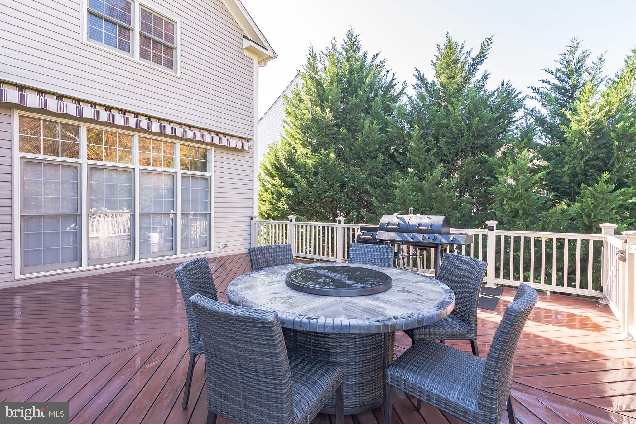 18606 Kerill Road Triangle, VA 22172 - Photo 9 of 50 Plenty of space on deck for outdoor dining