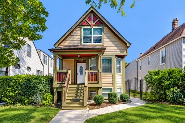 $799,000 | 4313 North Ridgeway Avenue, Chicago, IL 60618