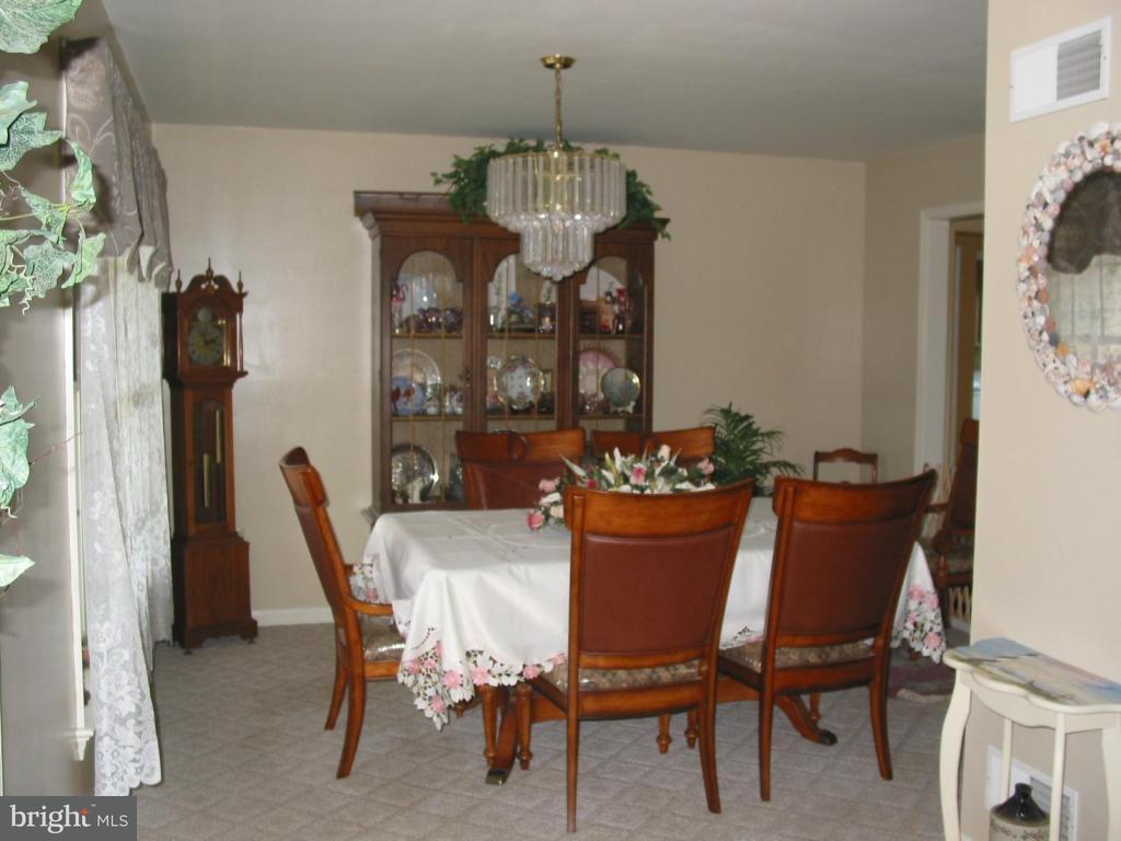 9 Kurtz Drive Lititz, PA 17543 - Photo 5 of 22 Gallery Image 5