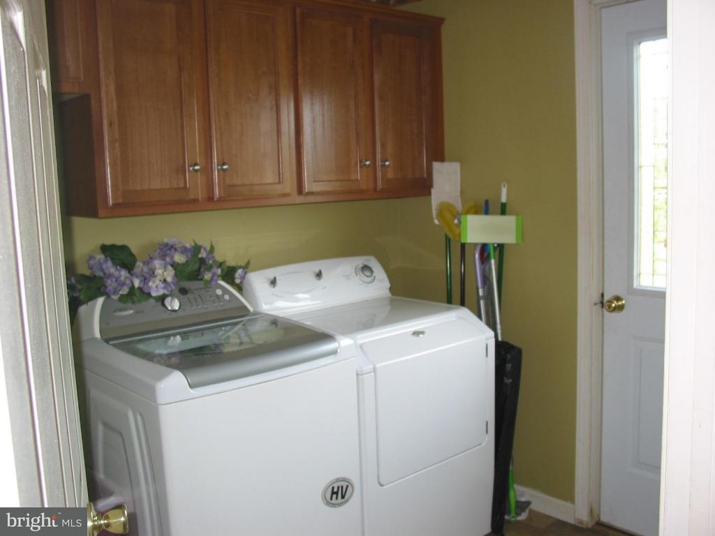 9 Kurtz Drive Lititz, PA 17543 - Photo 10 of 22 Gallery Image 10