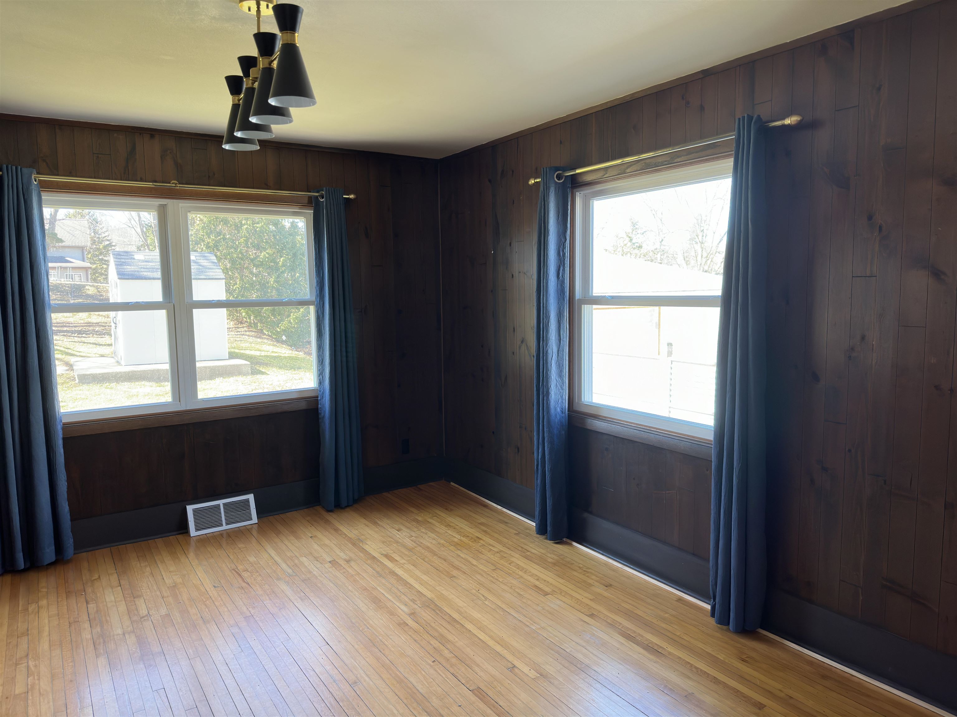 124 Juneau Street Horicon, WI 53032 - Photo 14 of 27