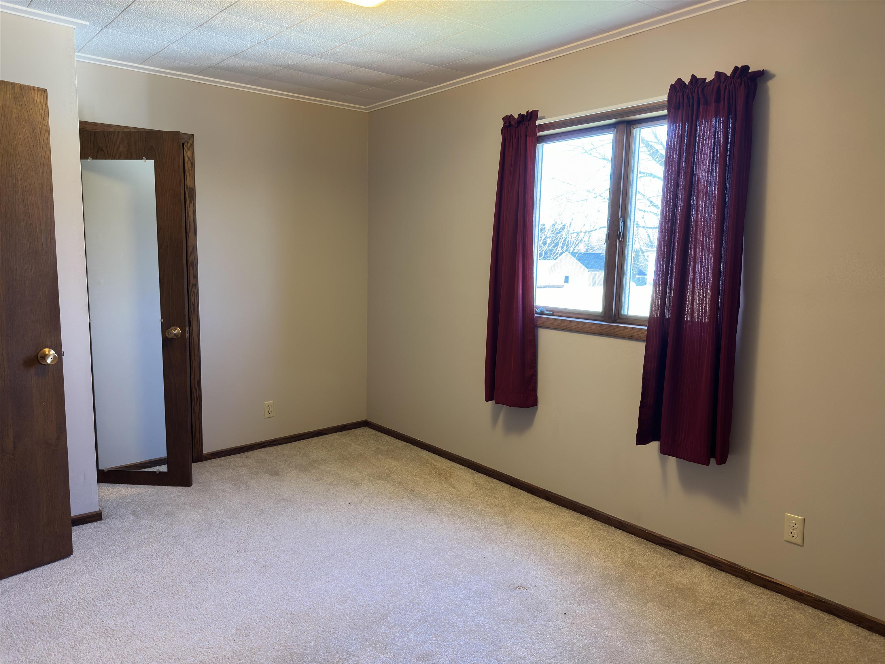 124 Juneau Street Horicon, WI 53032 - Photo 19 of 27