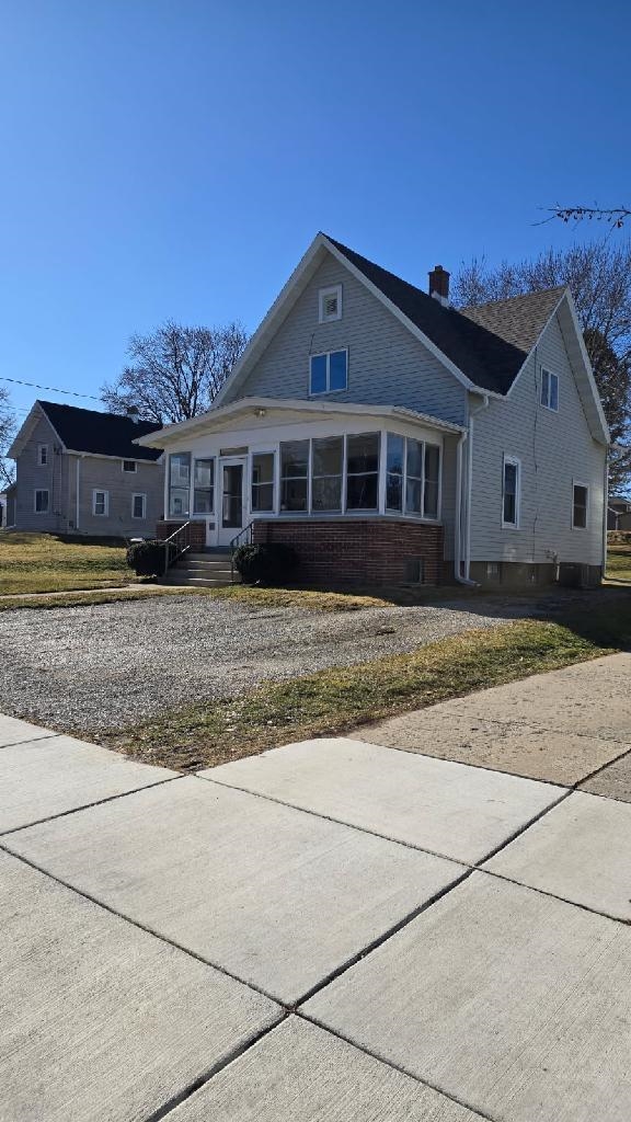 124 Juneau Street Horicon, WI 53032 - Photo 2 of 27