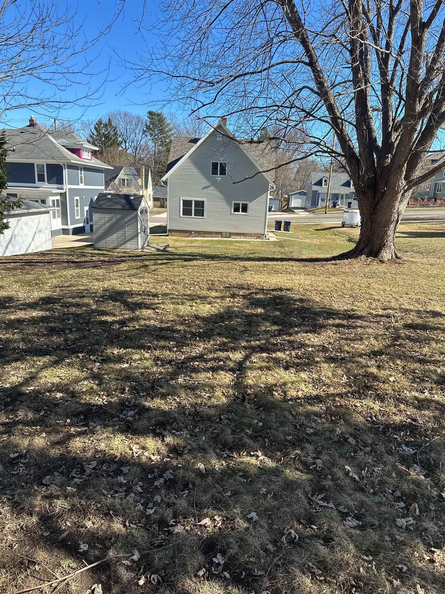 124 Juneau Street Horicon, WI 53032 - Photo 4 of 27