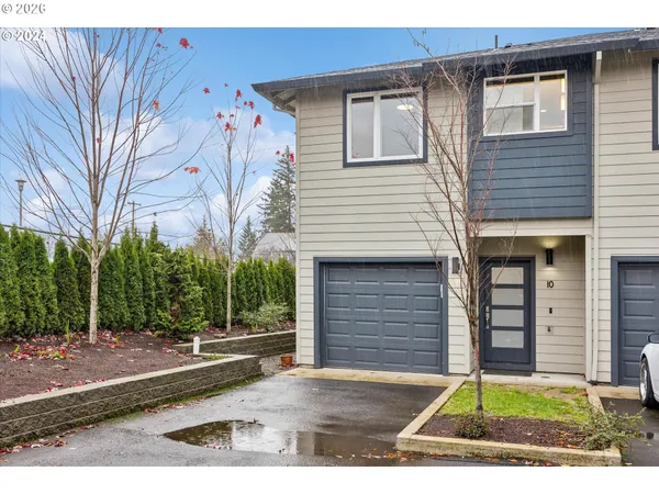 $349,900 | 2830 22nd Avenue, Unit 10, Forest Grove, OR 97116