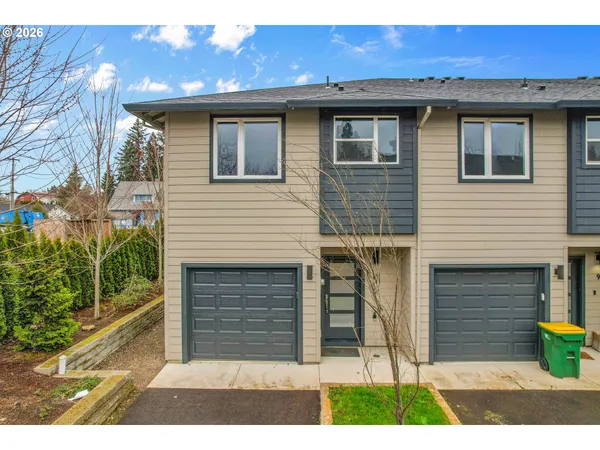 $349,900 | 2830 22nd Avenue, Unit 10, Forest Grove, OR 97116