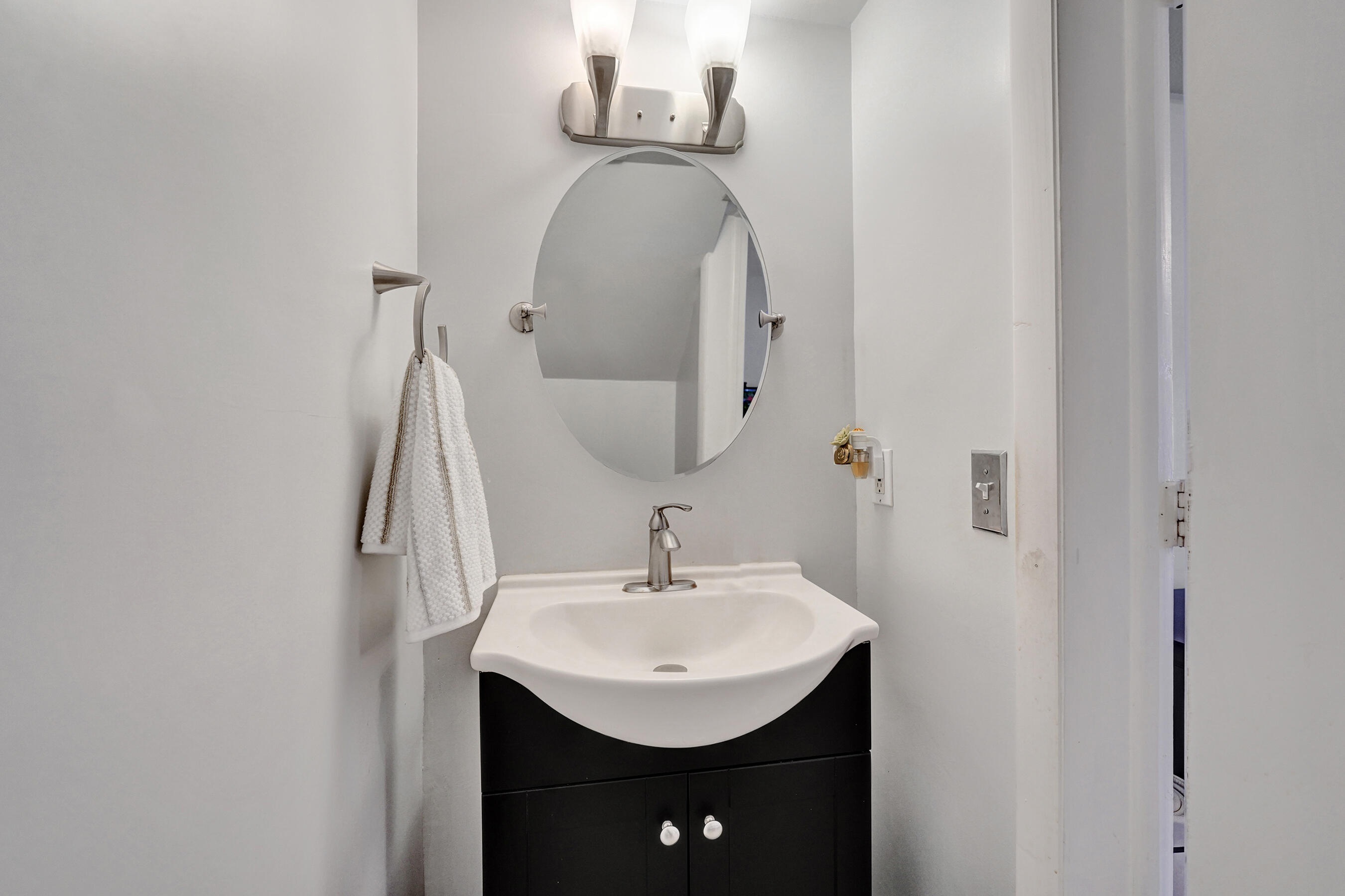 173 Riviera Circle Weston, FL 33326 - Photo 21 of 41 DSC01349