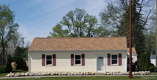$2,100 | 5615 John R Road, Troy, MI 48085