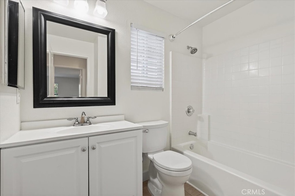 9 Three Vines Court Ladera Ranch, CA 92694 - Photo 26 of 41