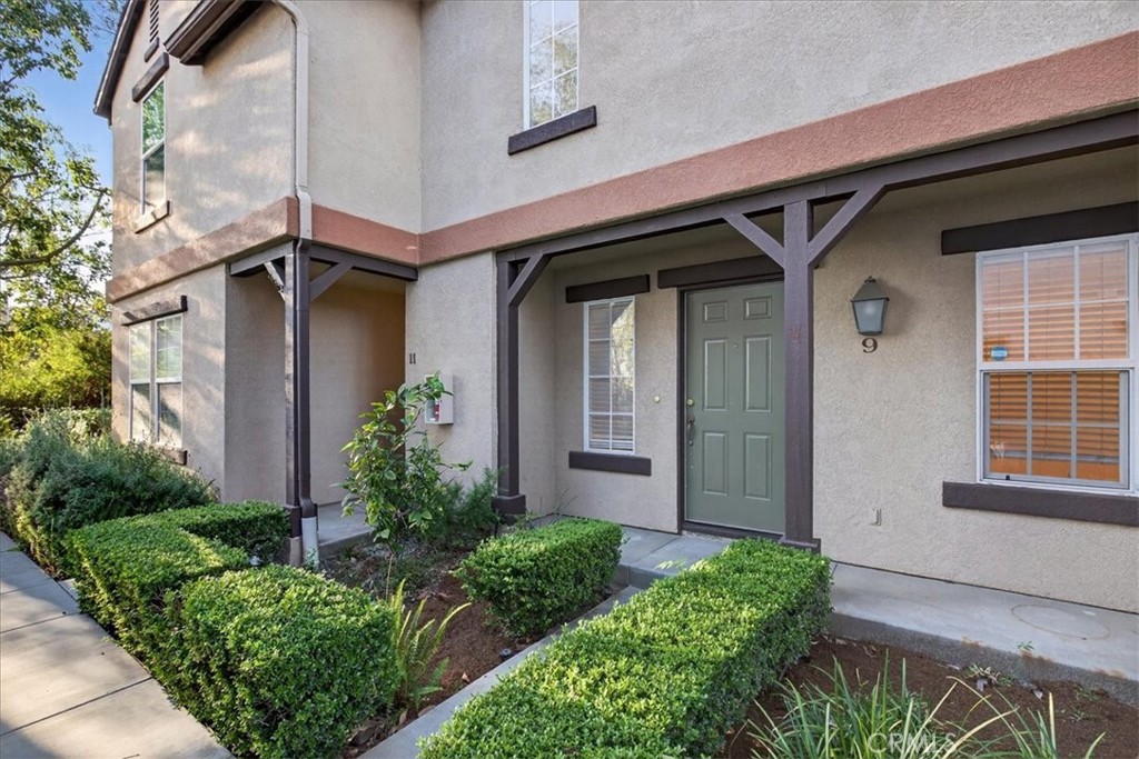 9 Three Vines Court Ladera Ranch, CA 92694 - Photo 4 of 41