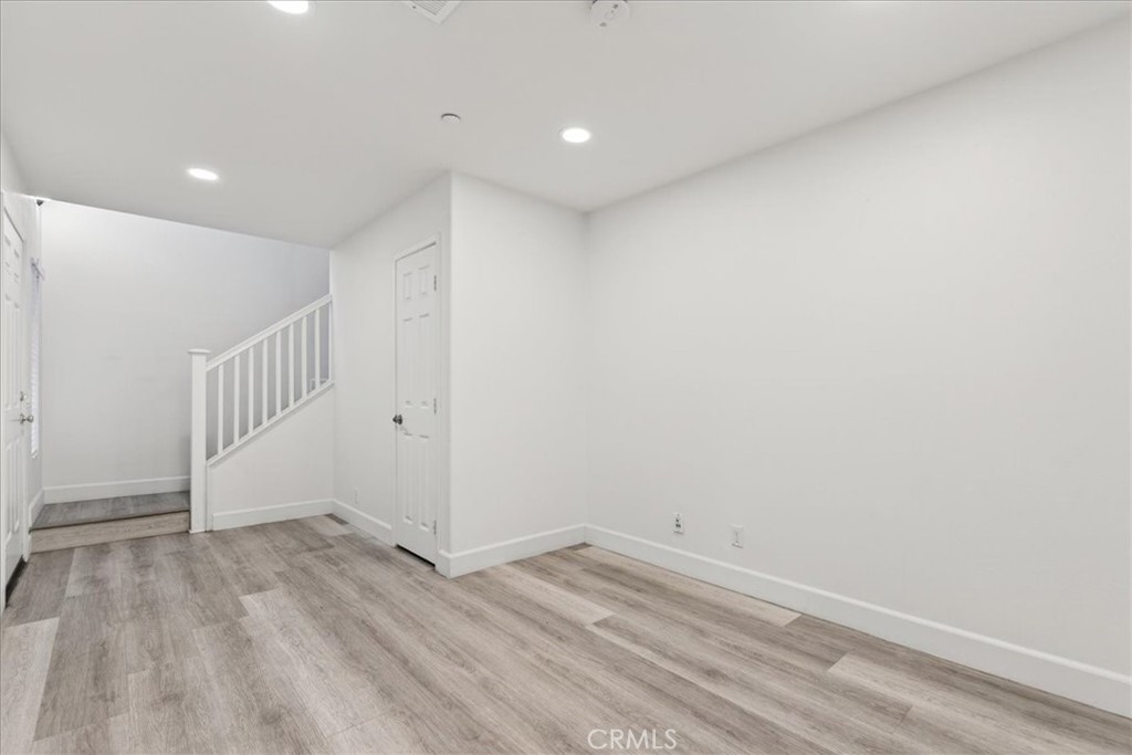 9 Three Vines Court Ladera Ranch, CA 92694 - Photo 10 of 41