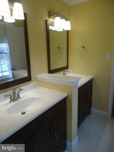 8112 Edinburgh Drive Springfield, VA 22153 - Photo 12 of 29 Bath (Master)3