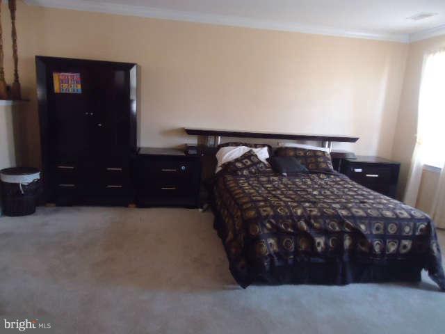 8112 Edinburgh Drive Springfield, VA 22153 - Photo 26 of 29 Bedroom (Master)