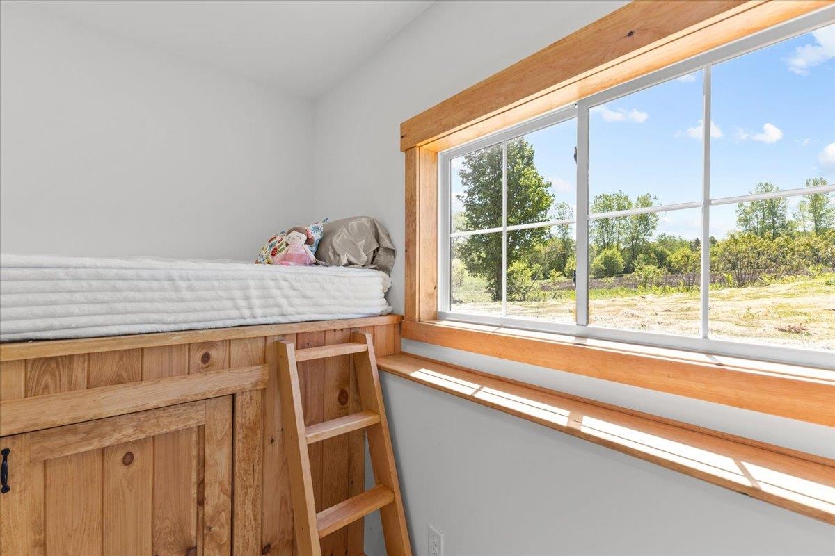 5048 Hanna Road Franklin, VT 05457 - Photo 35 of 50