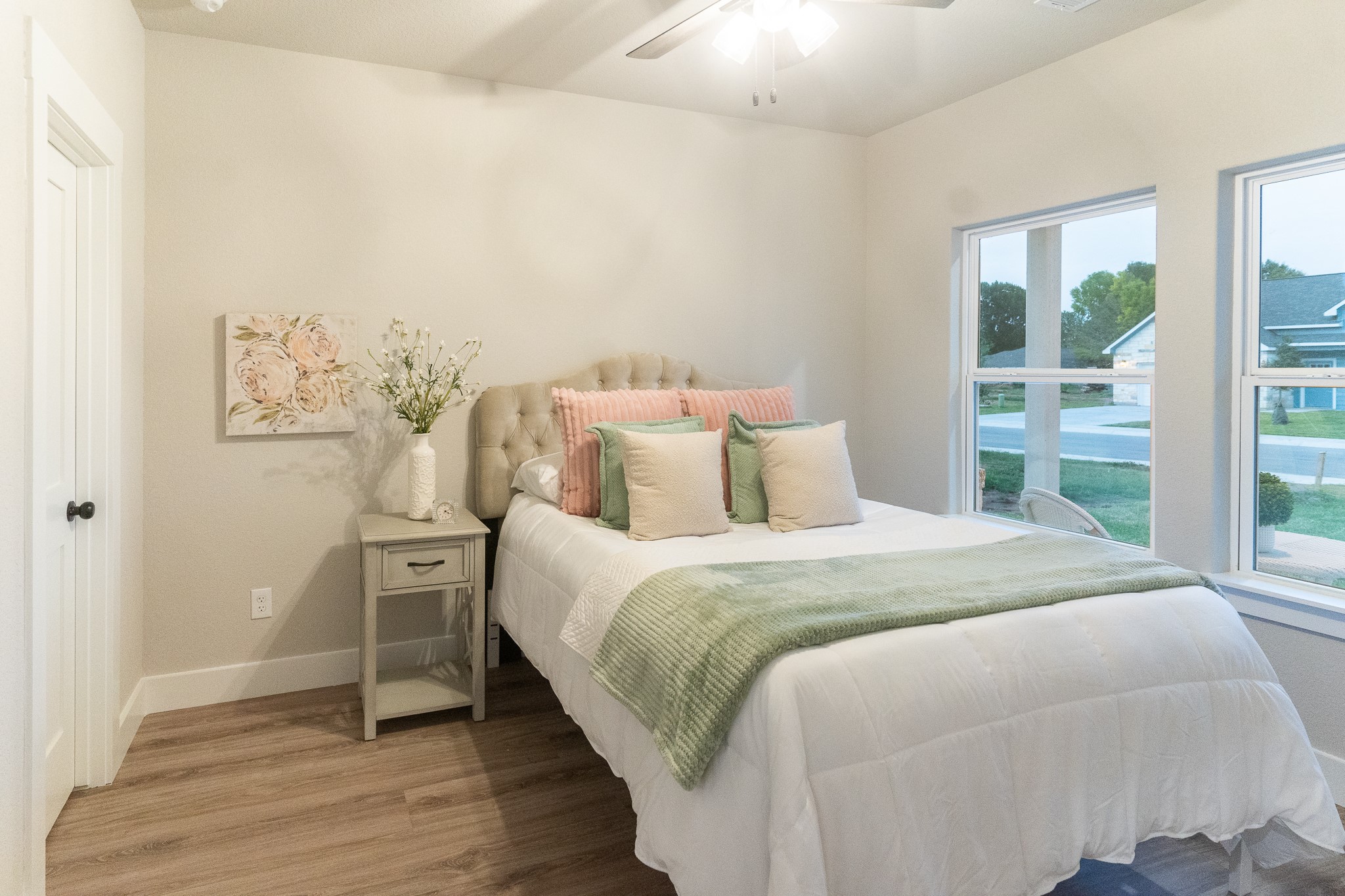 307 String Prairie Way Smithville, TX 78957 - Photo 34 of 34 a bedroom with a bed and a window