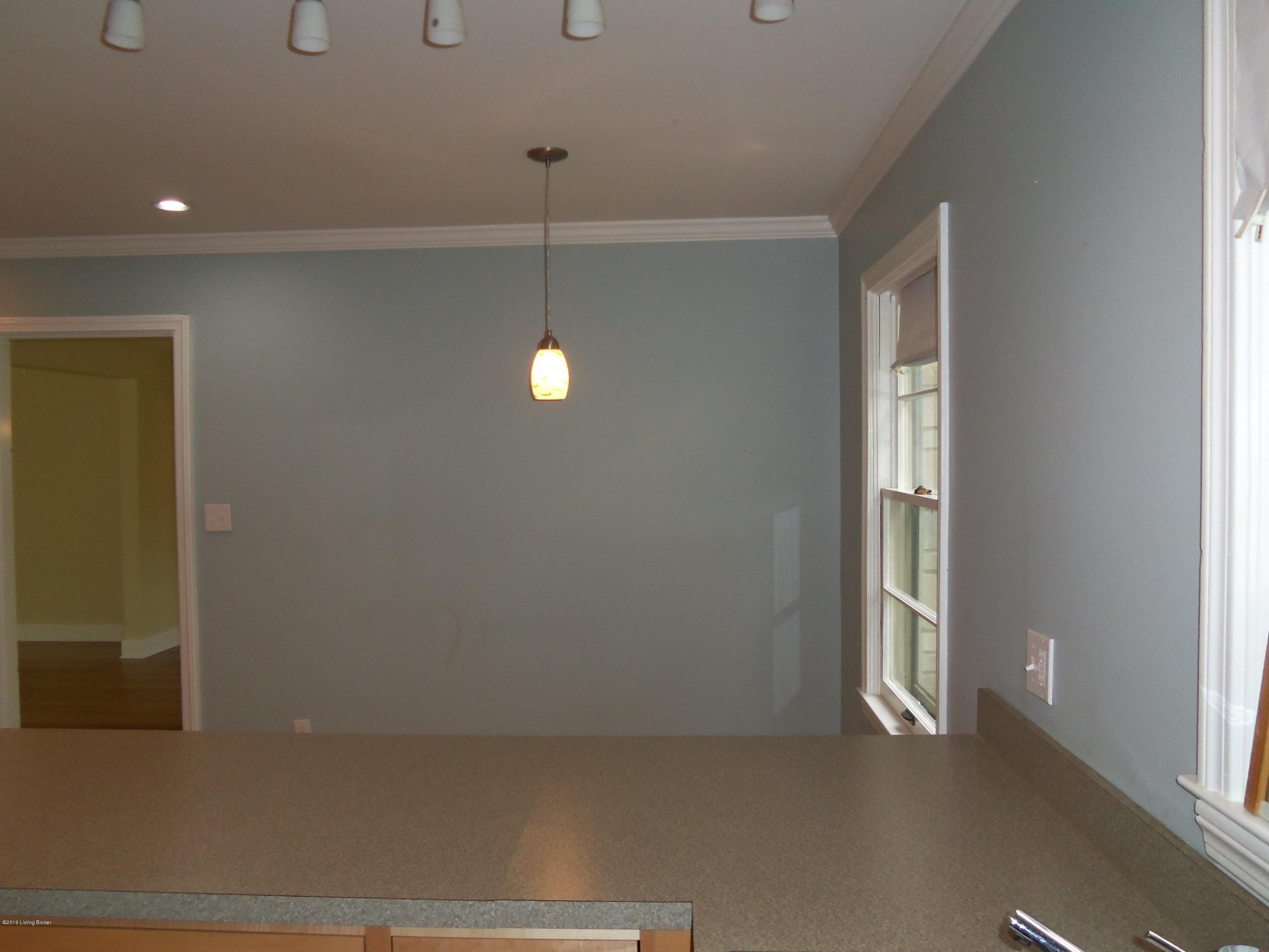 73 Callabell Road Louisville, KY 40206 - Photo 11 of 57 100_2312