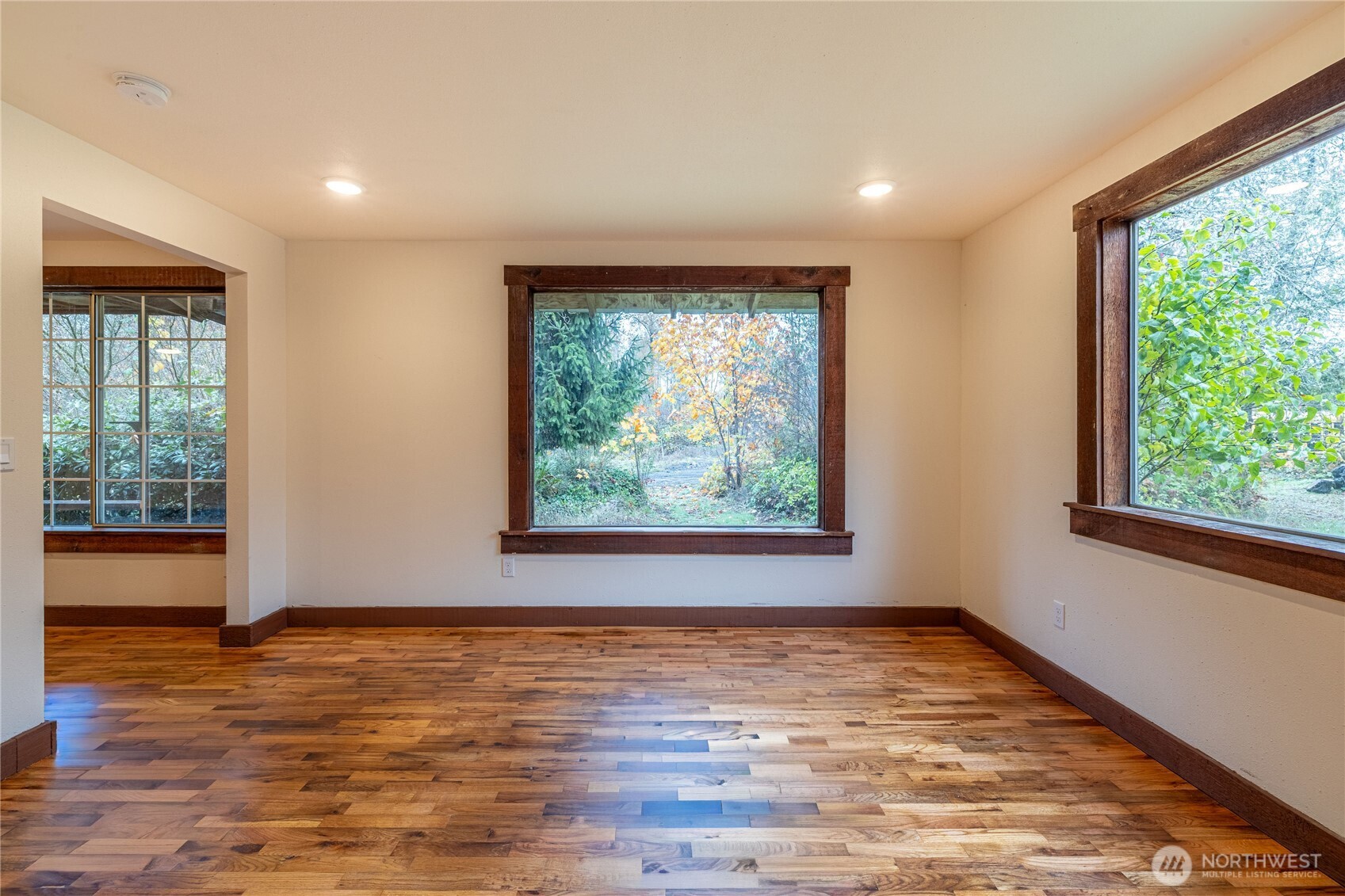 10048 Littlerock Road Southwest Olympia, WA 98512 - Photo 16 of 25 Gallery Image 16