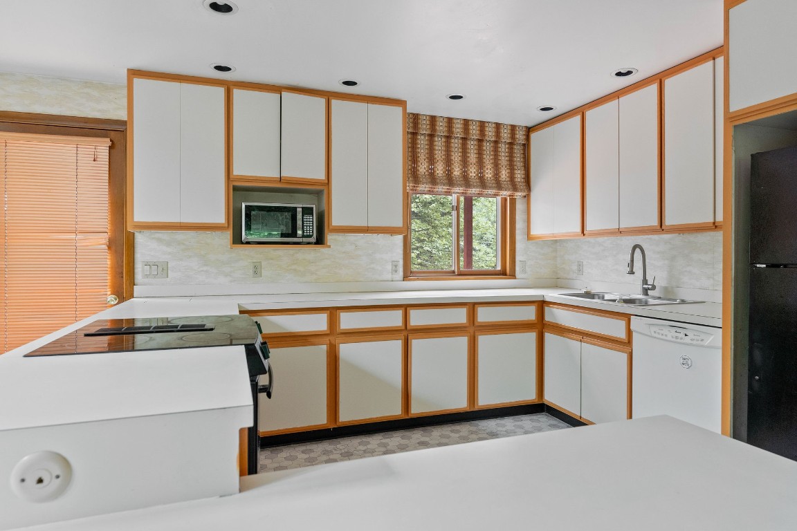 944 Powderhouse Road Binghamton, NY 13903 - Photo 19 of 33 Gallery Image 19