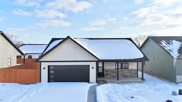 $360,000 | 2106 Aruba Drive, Bedford, IN 47421